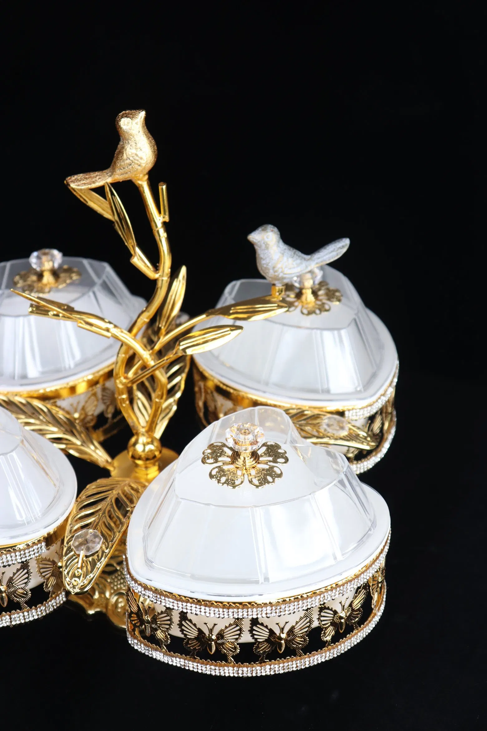 Living Room Storage Food Container, Sugar Jar with Lid, Plastic Jar with Gold-Plated Iron Set