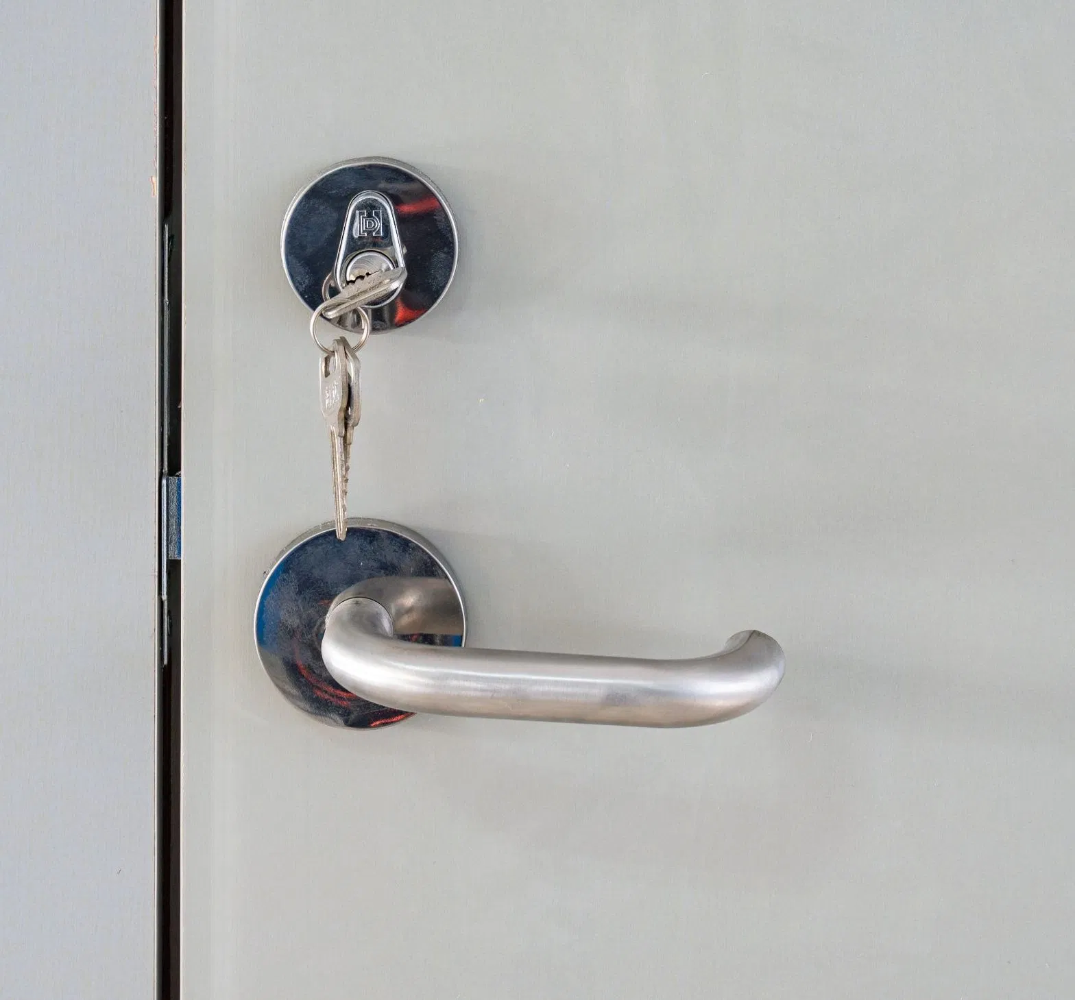 Factory Direct Price Waterproof Steel Glass Fire Door for Building Separation