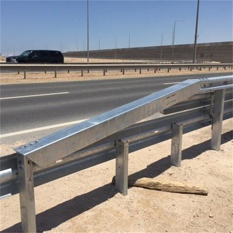 Highway Guardrail W Beam Crash Barrier