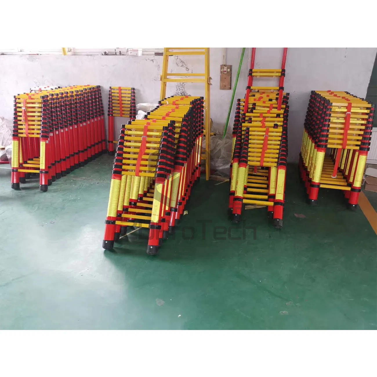 Holiday Special Offers 2023 Best Selling 5m Fiberglass Telescopic Ladder Extension Ladder