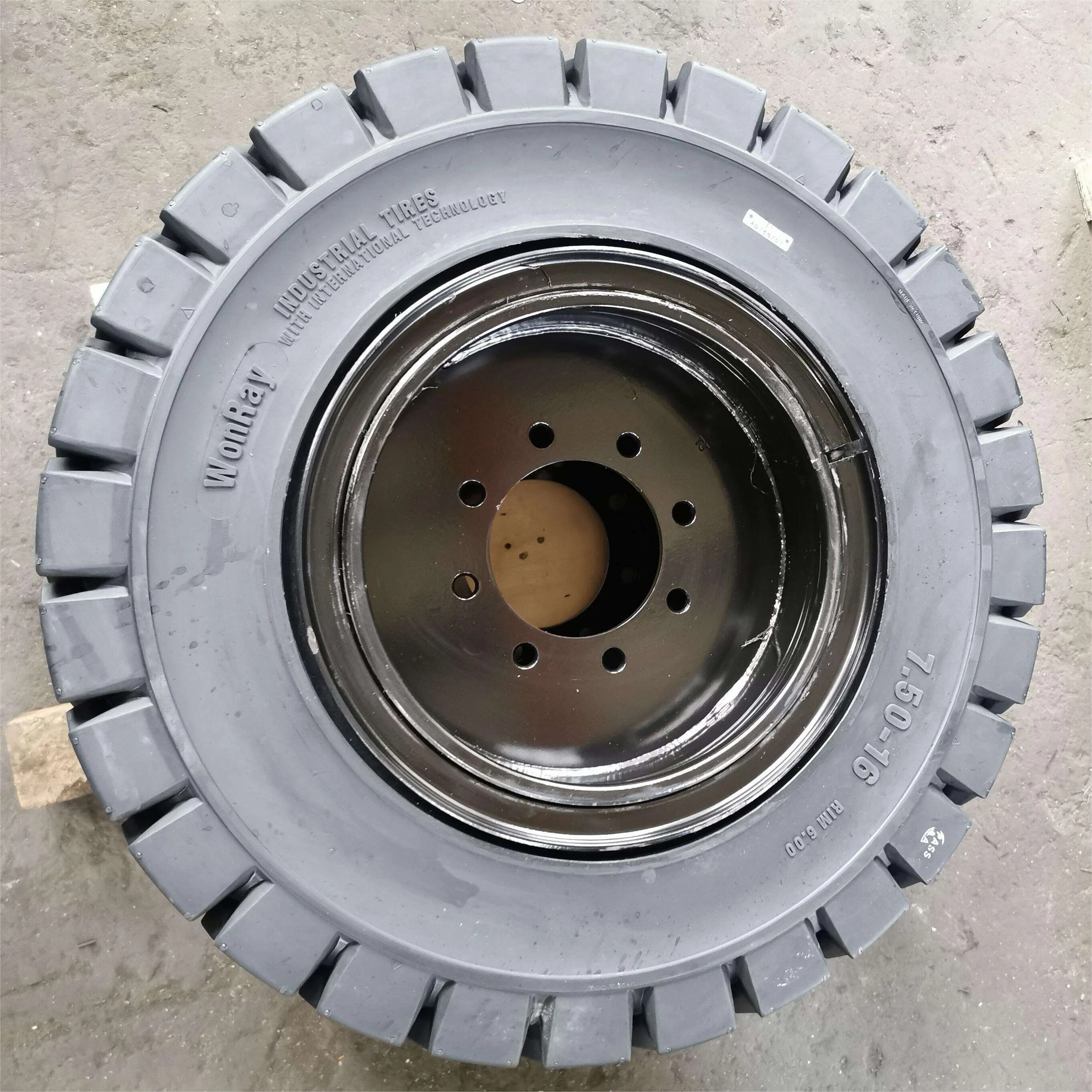 Industrial Tire Truck Car Tire 900-20 250-15 700-12 600-9 825-15 825-12 Forklift Pneumatic Wheel Tyres