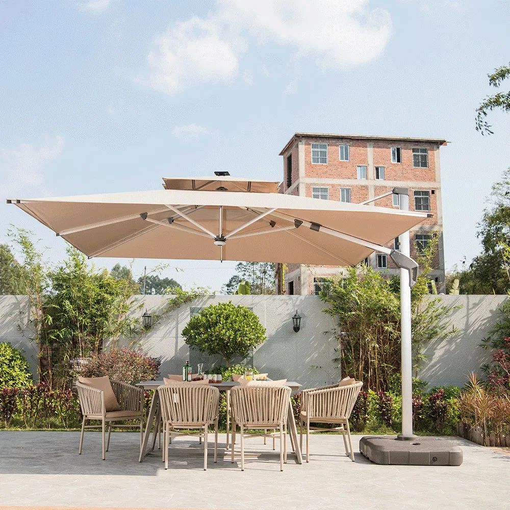 Солнечный зонт с LED-подсветкой для пляжа и сада