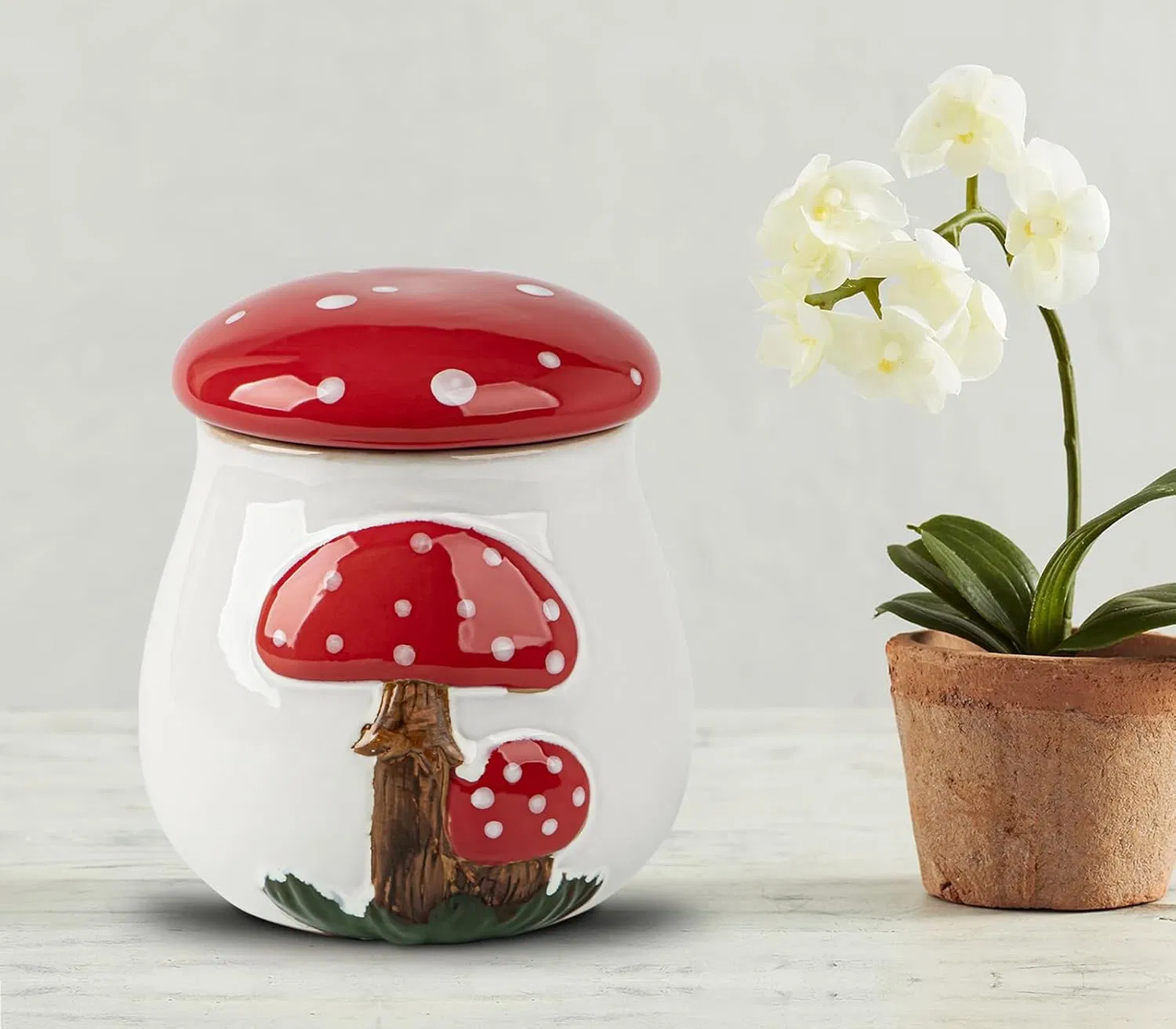 Unique Mushroom Design Home Restaurant Ceramic Cookie Jar with Lid