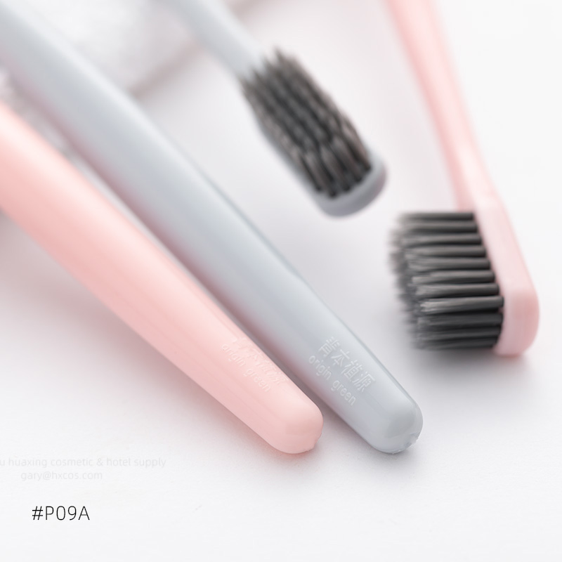 OEM Hotel Toothbrush Set with Toothpaste Support Private Design