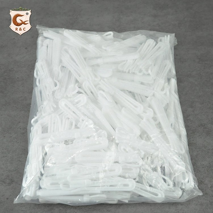 Factory Supply Plastic Adjustable Curtain Hook Smoothly White Curtain Hooks