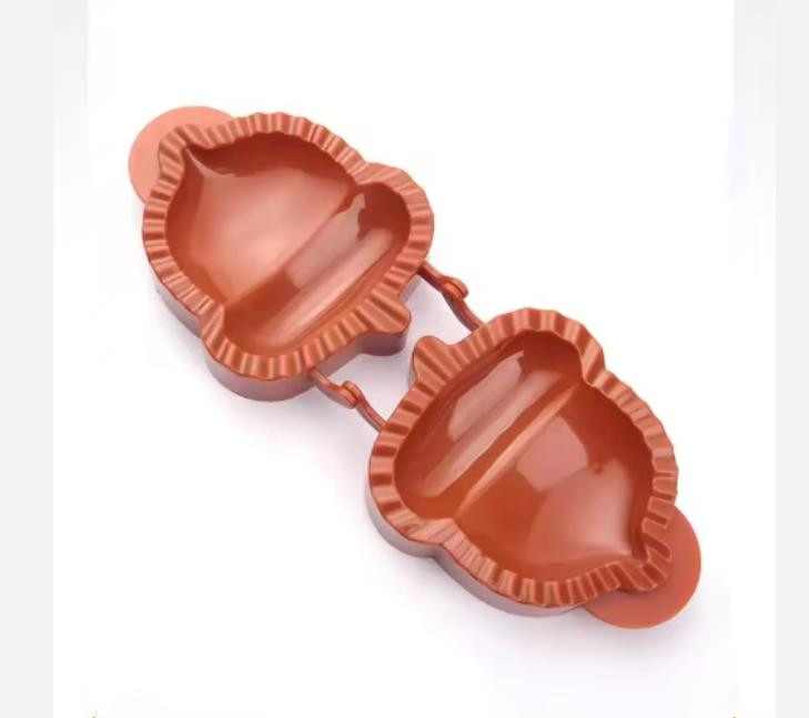 Форма для выпечки пельменей и пирогов из пластика