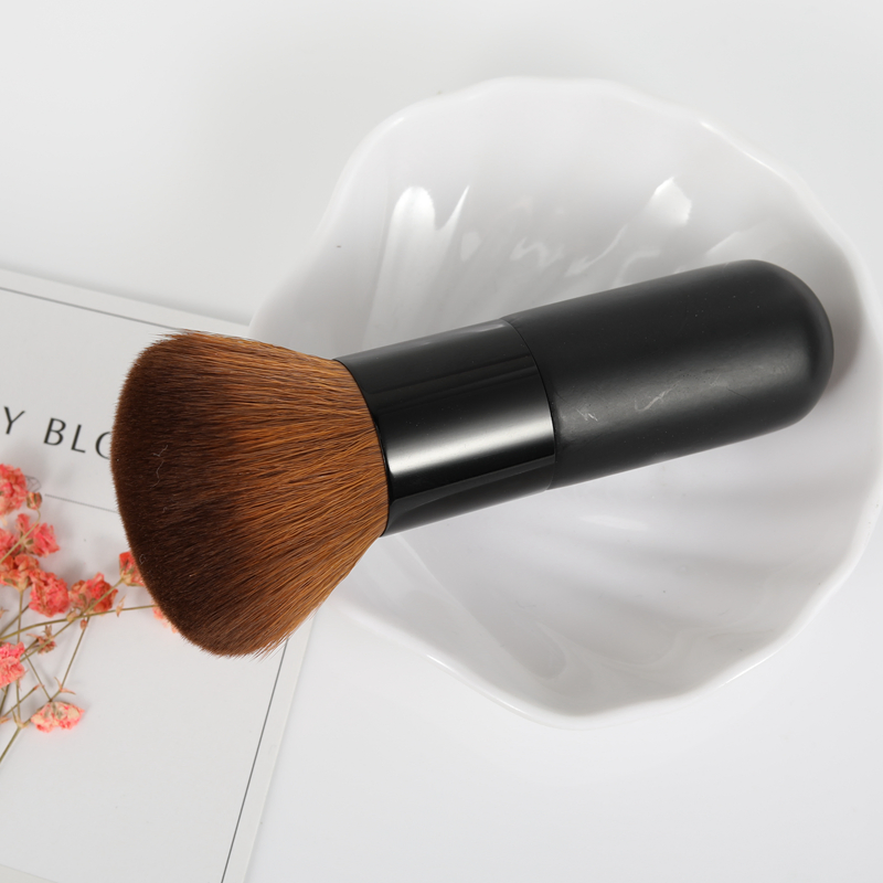 High Quality Full Flawless Application Face Brush