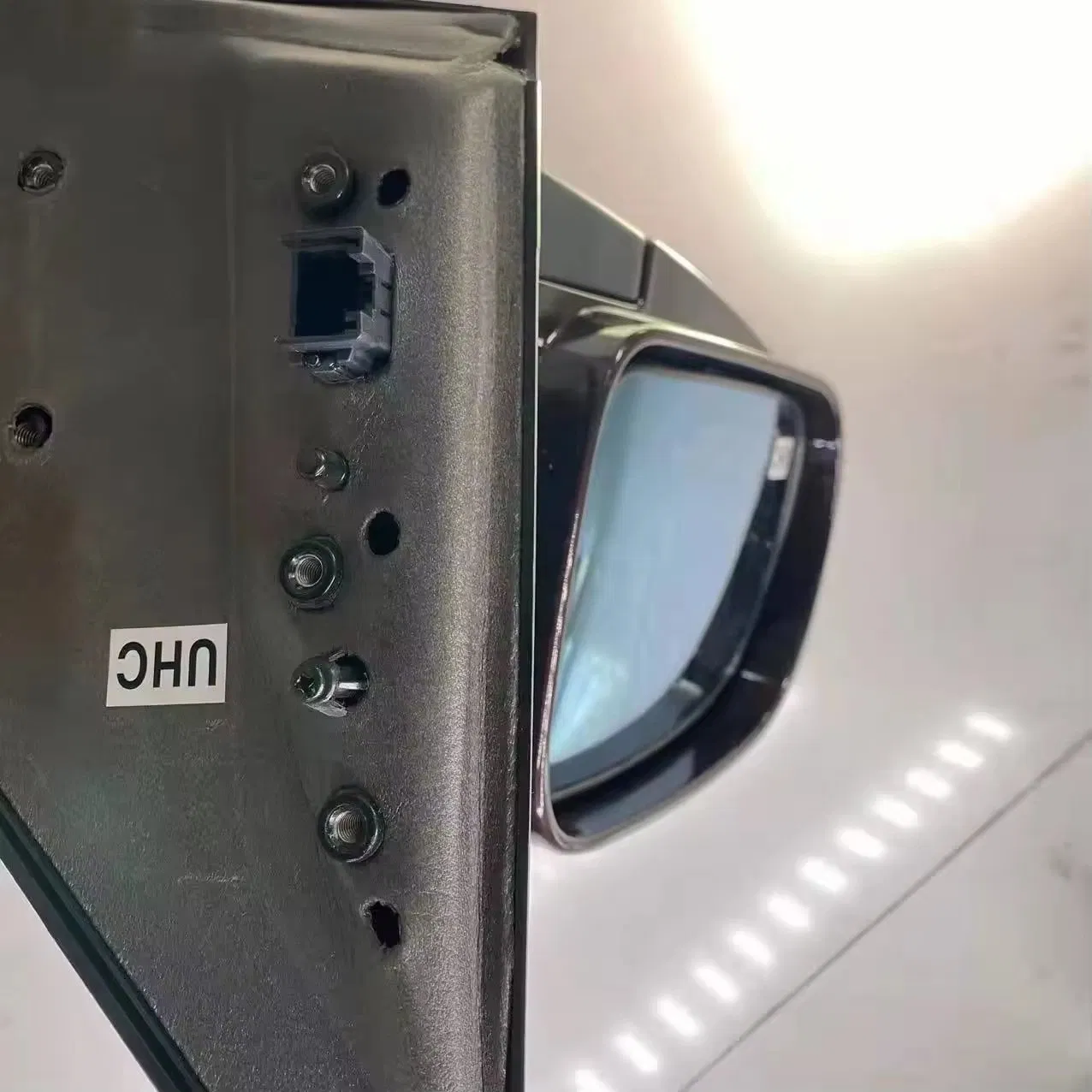 Заднее зеркало SsangYong Actyon, Kyron, Rexton, Korando C, Rodius, Tivoli, Musso