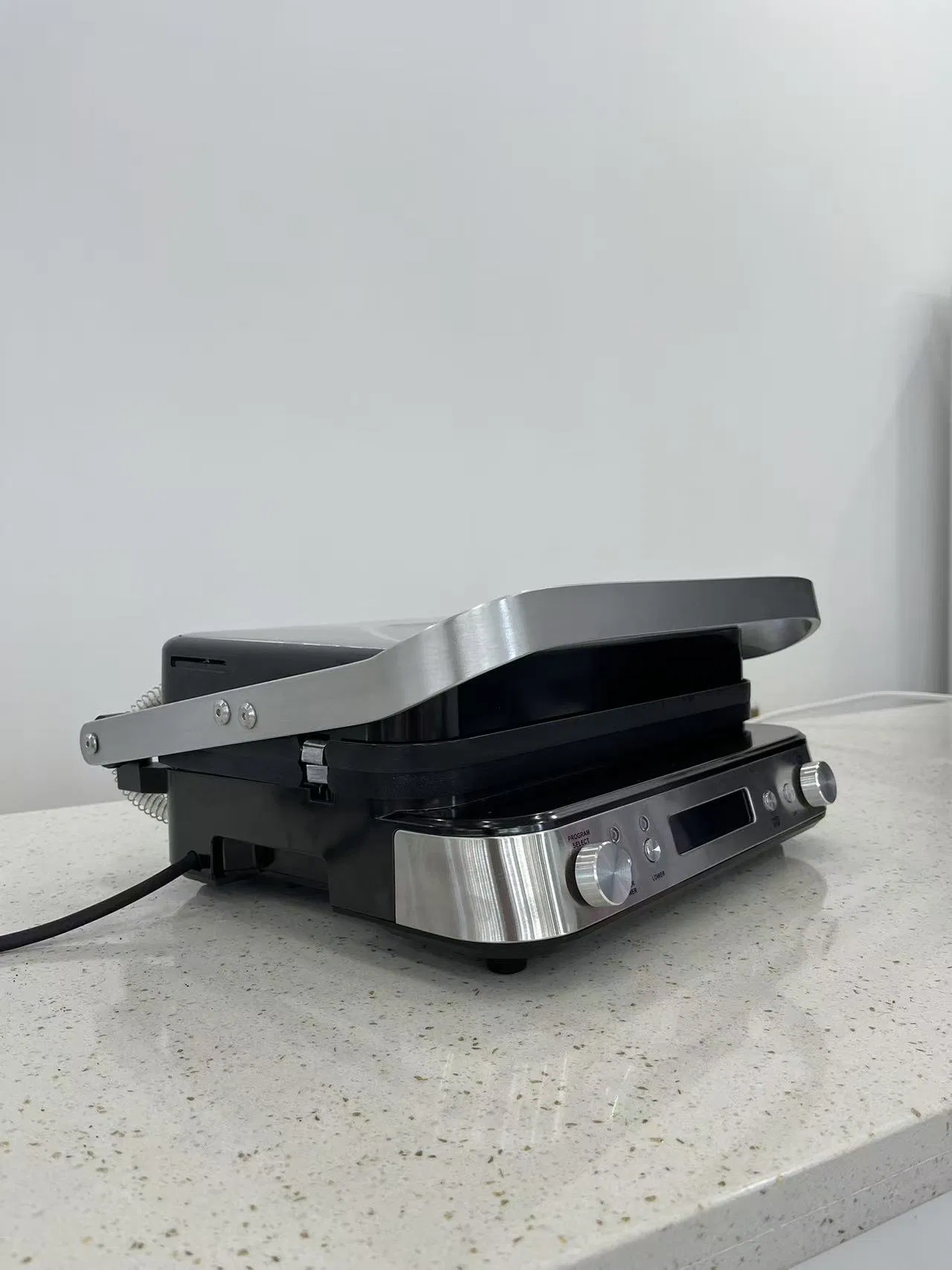 Home Appliance Contact Grill with Digital Display Kitchen Electronics Panini Maker