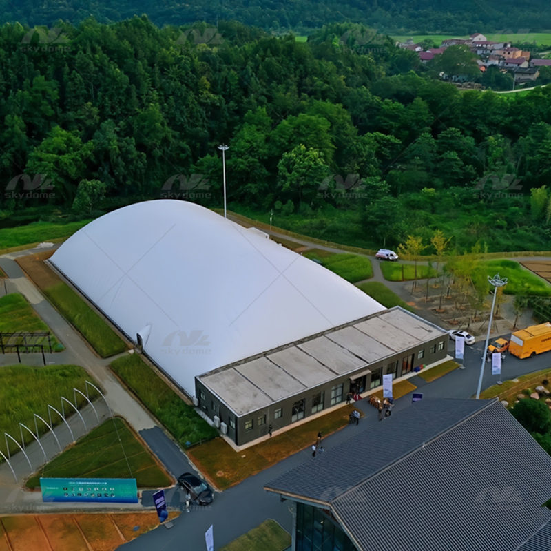 Air-Supported Structure with High Quality Insulation Material for Sports