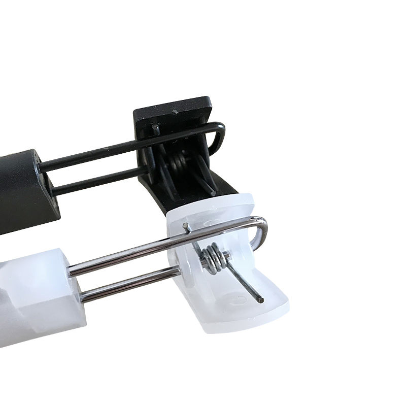 Wholesale Hot Selling Clothing Store Household Luxury Plastic Trousers Pant & Skirt Hangers