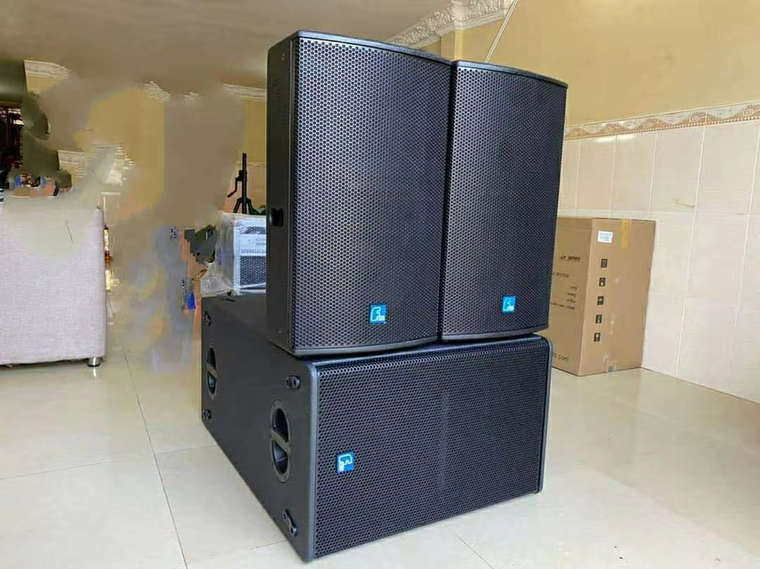 Сабвуфер 18 дюймов FDB LH18B