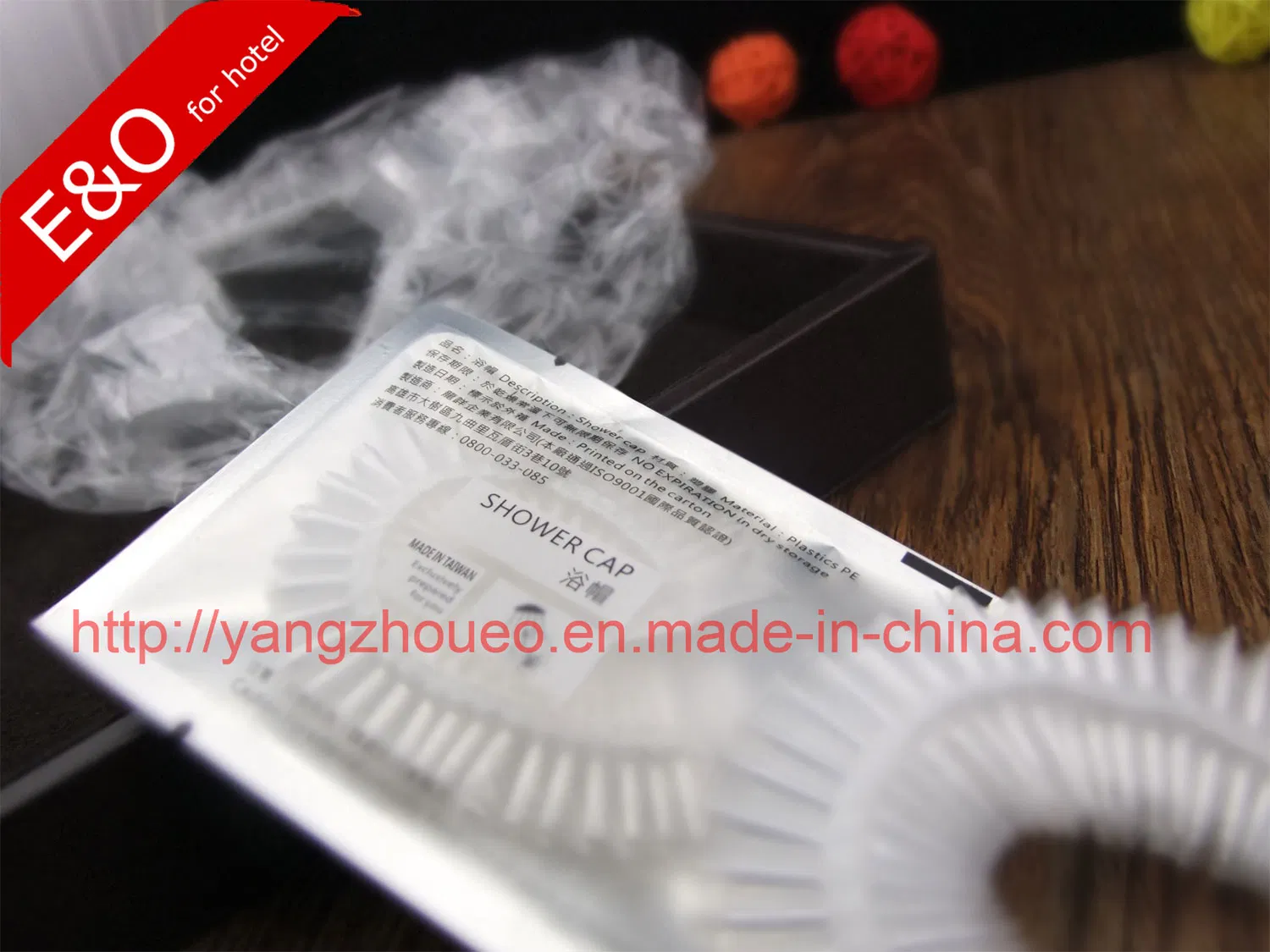Hotel Amenities Disposable Plastic Shower Cap in Aluminum Foil Bag