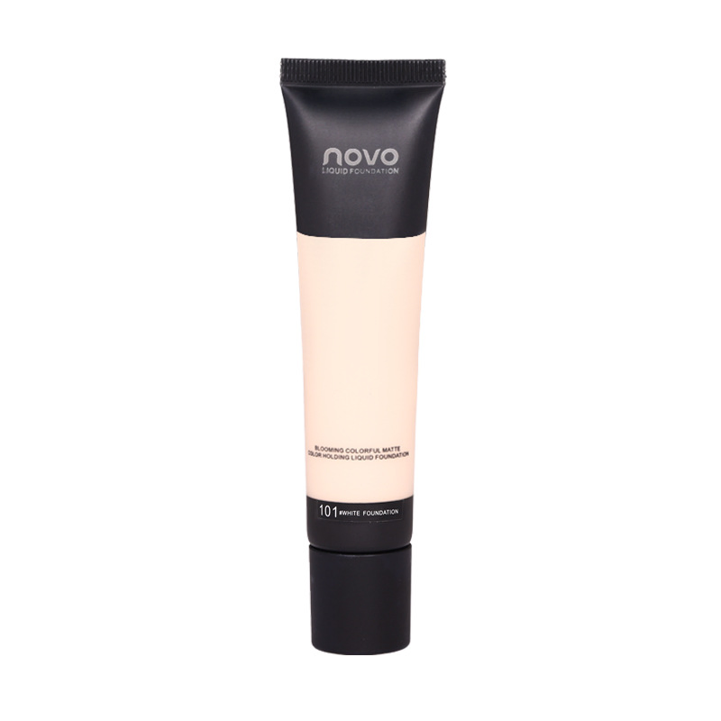 Matte Holding Foundation Provides Natural, Long-Lasting Coverage