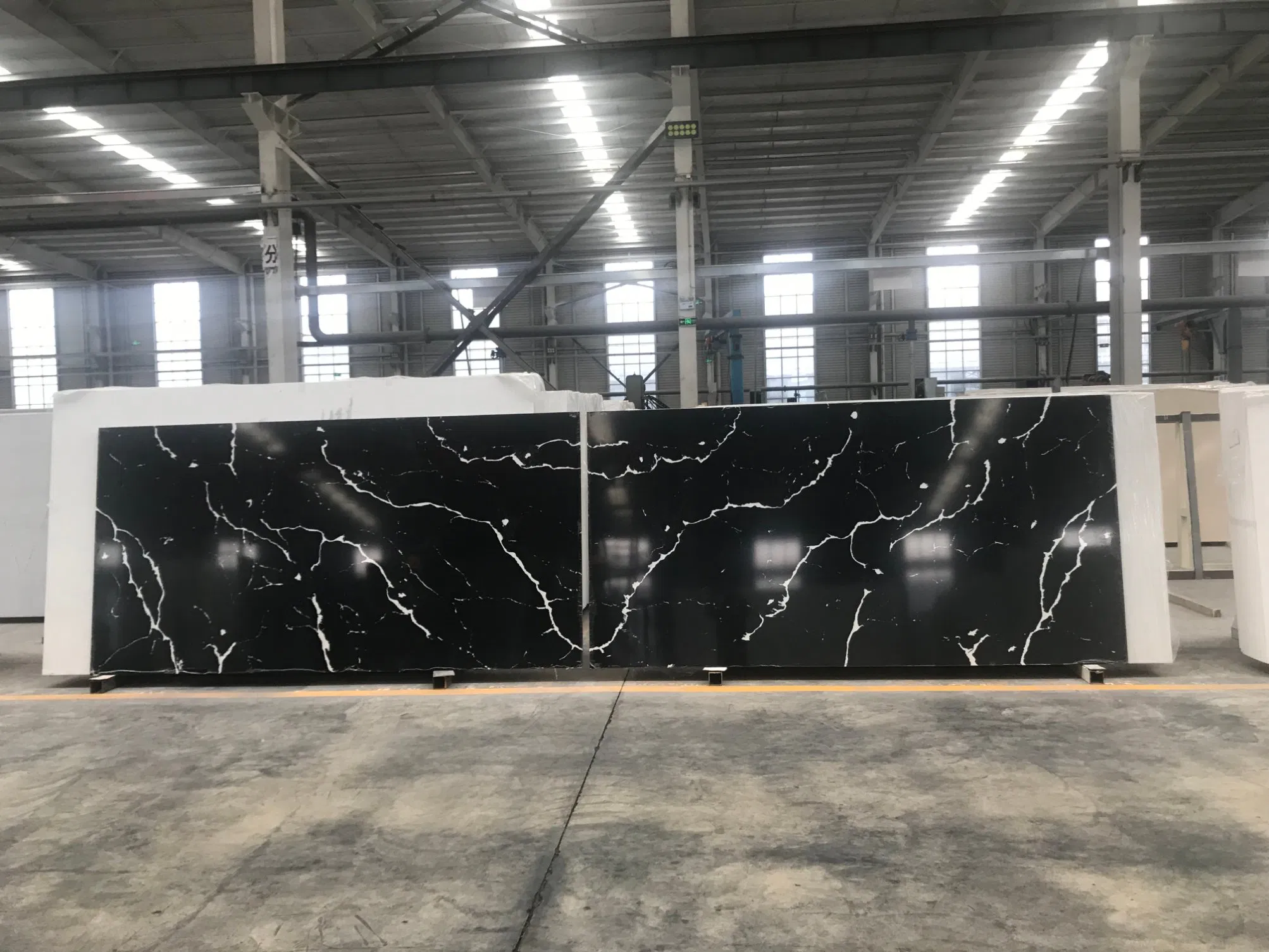 Artificial Quartz Stone Black Marquina Ideal for Kitchen Counter Tops Vanity Tops