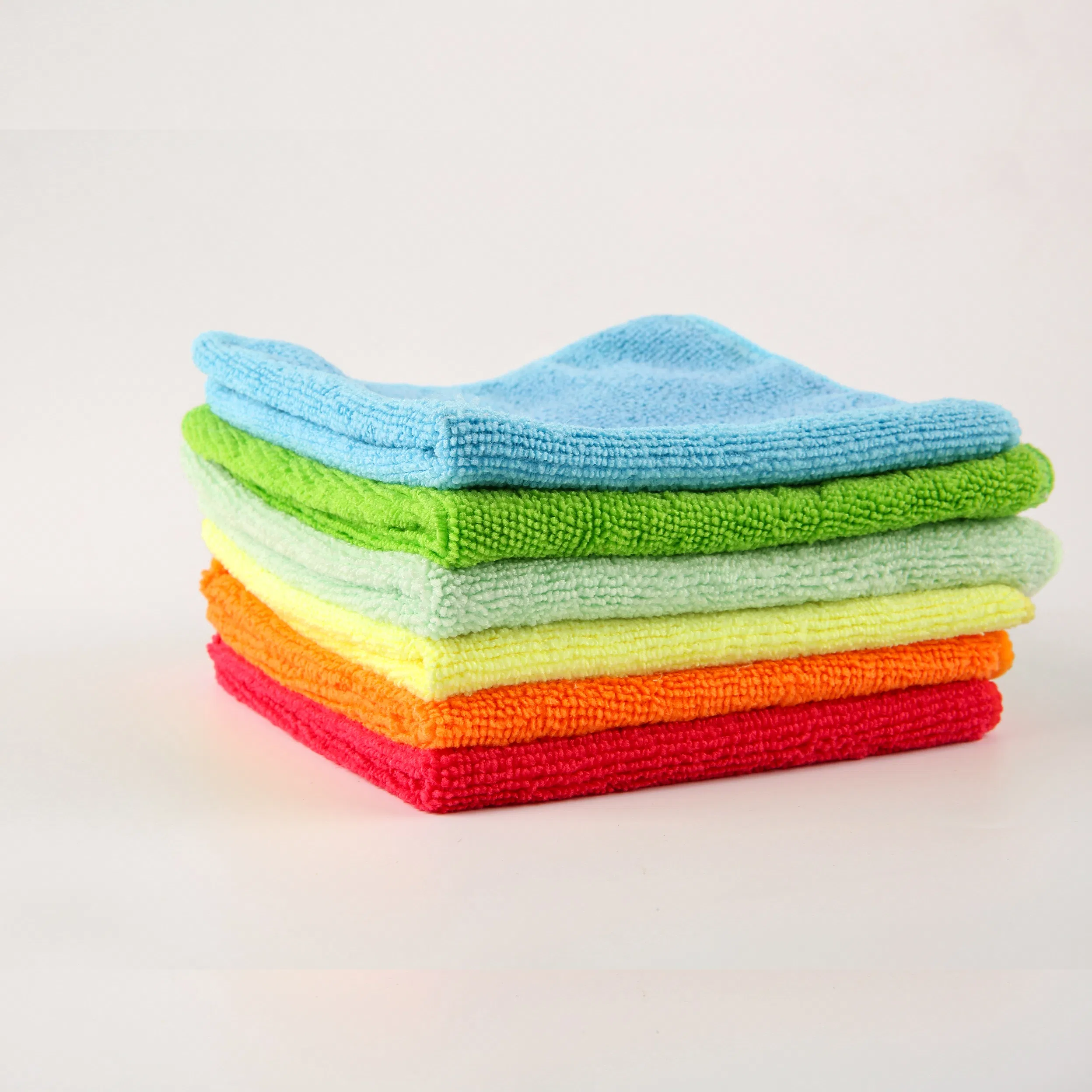 Eco-Friendly Microfiber Cleaning Cloth for Kitchen and Car Washing