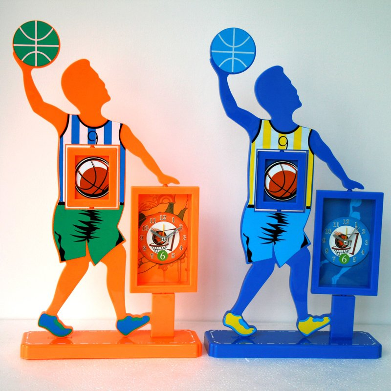 Promotion High Quality Basketball Team Member Shape Desk Table Clocks Kids Plastic Alarm Clock Children′ S Room Decoration Alarm Clock
