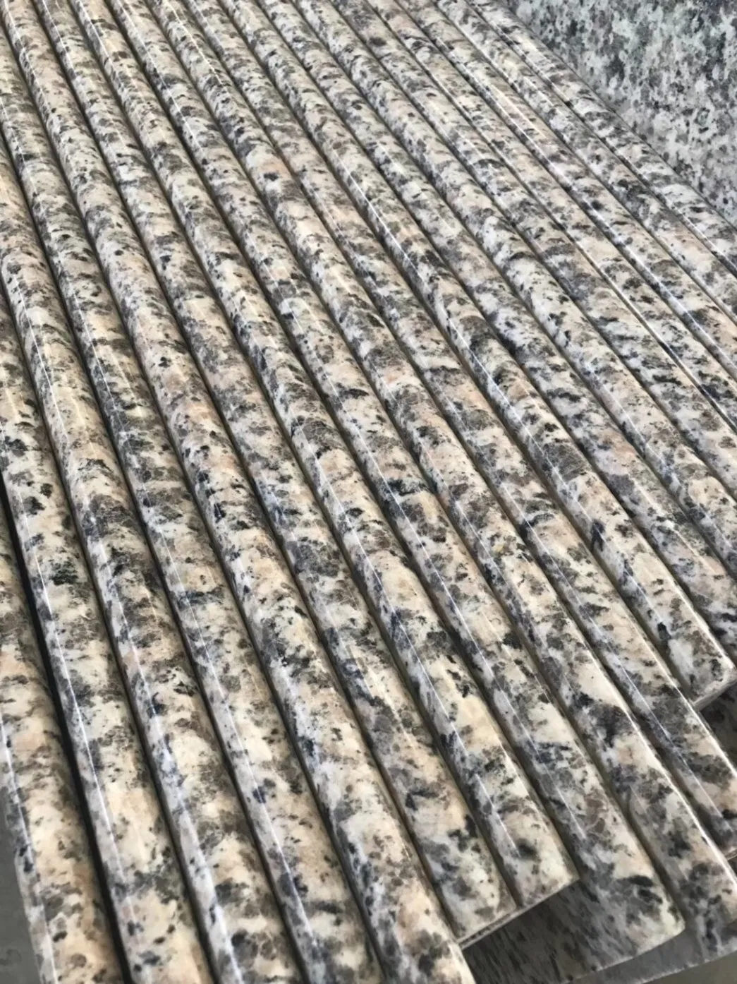 Natural Stone polished/honed/antique/leather  Tiger Skin Red Granite Vanity Top for interiors/indoor decoration