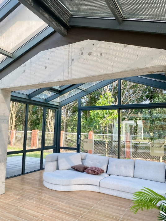 Solarium Vertical Sliding Garden Window Thermal Break Aluminum Glass Sunroom