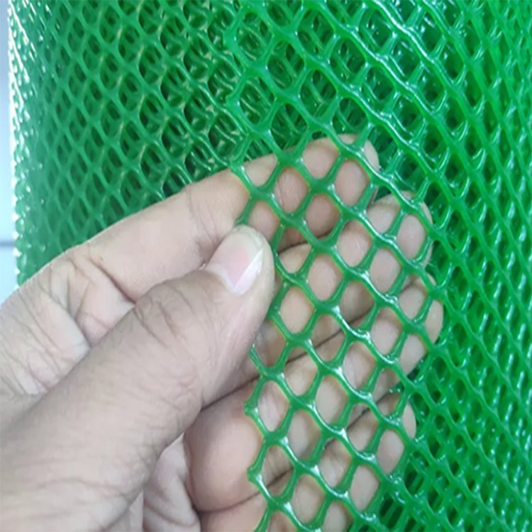 High Density Polyethylene HDPE Plastic Extruded Flat Net Screen Chicken Rigid PP Flat Netting Mesh Rolls Safety Fence