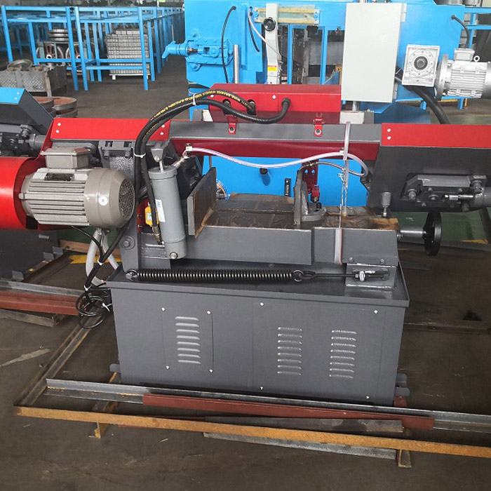 Ленточнопильный станок по металлу горизонтальный CS-220