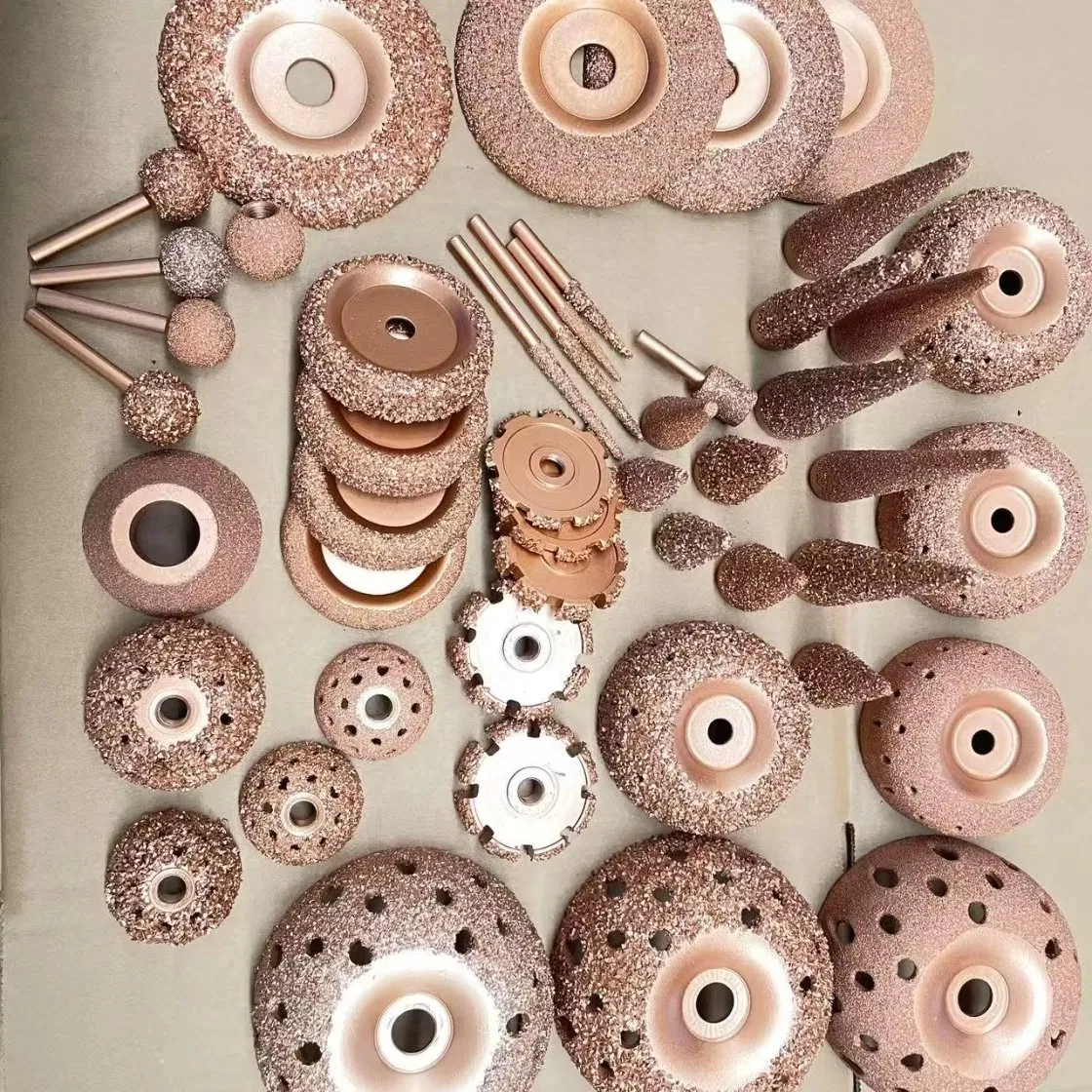 Абразивный круг из вольфрамовой стали 18*38 мм для шин