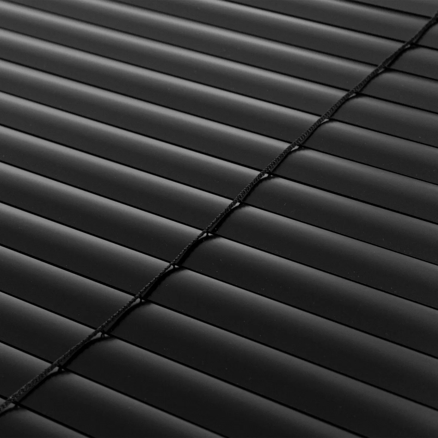 Customized Factory Sale 110V 230 Voltage 50mm 2'' Inch Slats Real Wood 12V Li Battery Basswood Window Motorized Venetian Shades