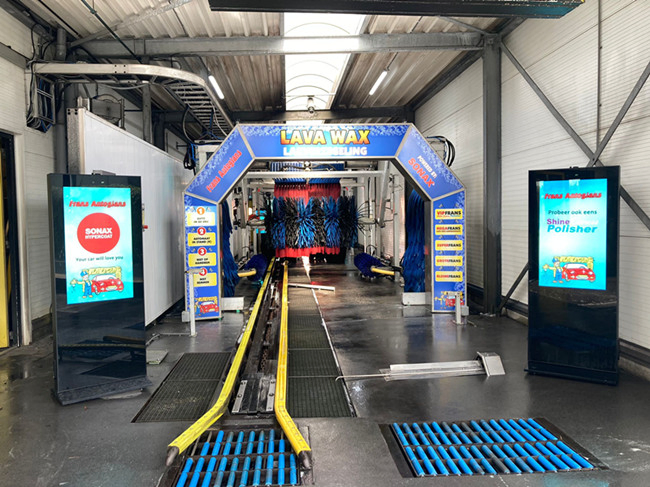 Двусторонний уличный рекламный экран-киоск 55 дюймов