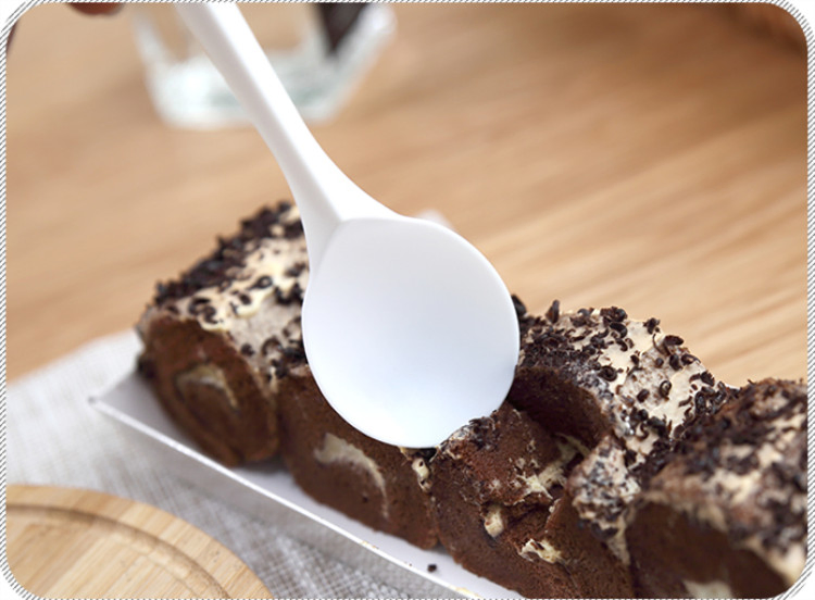 High Quality Biodegradable Disposable Plastic Knives Spoons