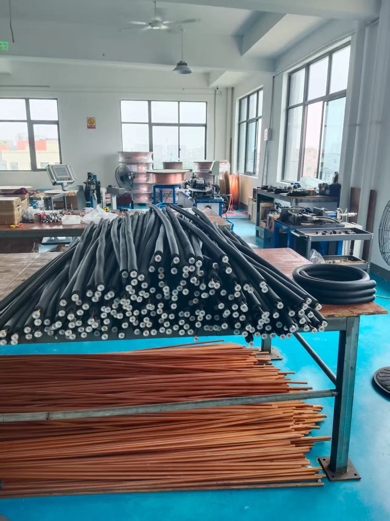 OEM Manufacture Good Qualtiy Low Price Hot Selling 100% Copper 1/4 3/8 1/2 5/8 "Wall Mounted Split Air Conditioner Connection Copper Tubes/Pipes