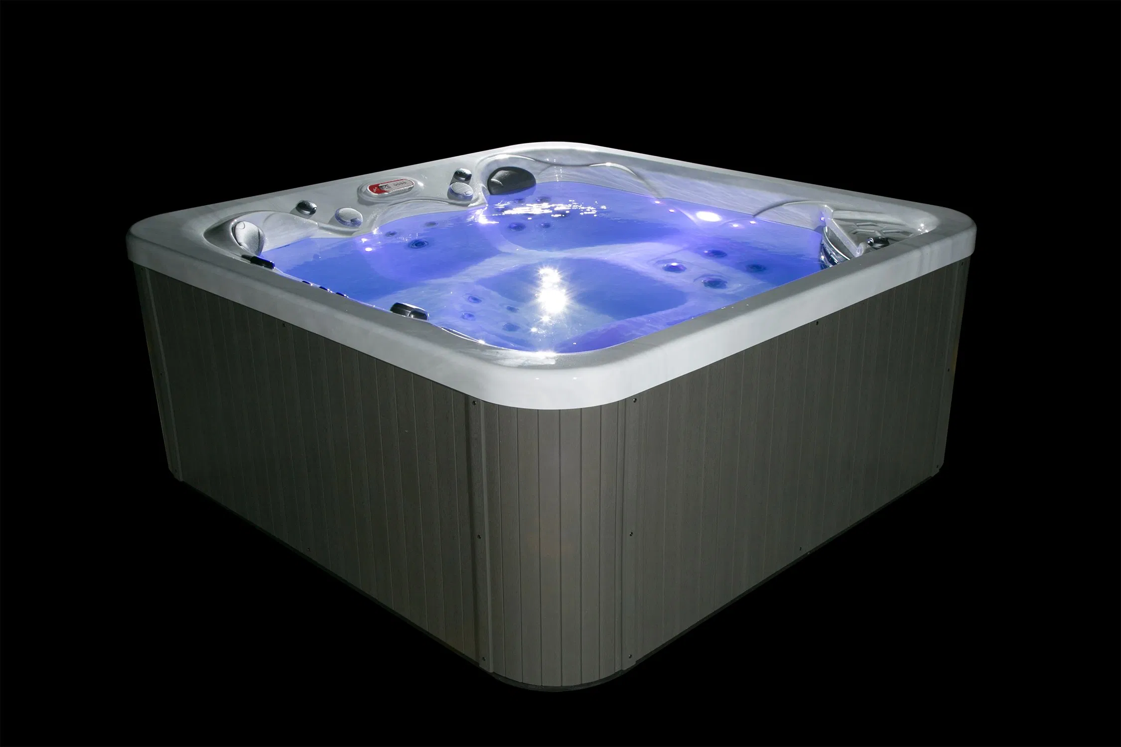 Акриловая СПА-ванна Jacuzzi для улицы на 5 человек