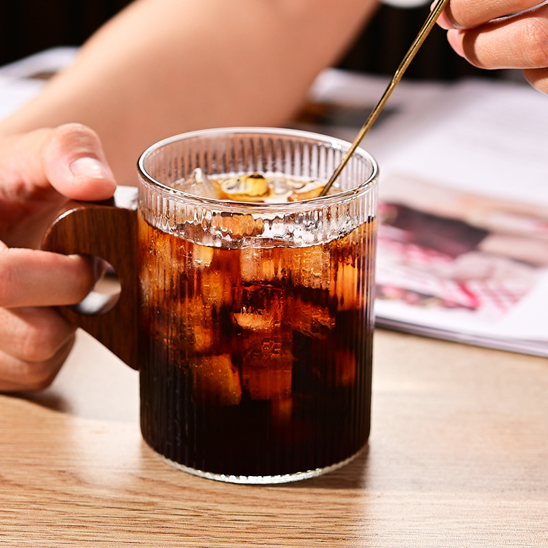 Vertical Striped Handle Glass Cup, Heat-Resistant & Explosion-Proof + Solid Wood Handle, for Iced Americano/Soda Water Glass Cup