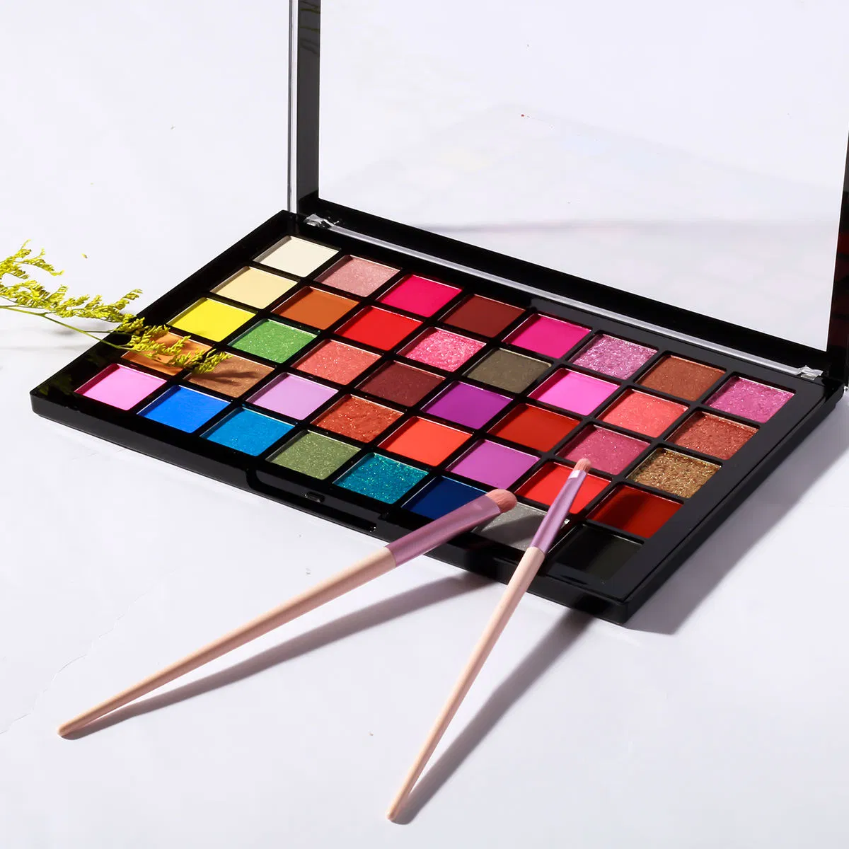 Customizable Private Label Cosmetics for Your Unique Brand Needs Eye Shadow