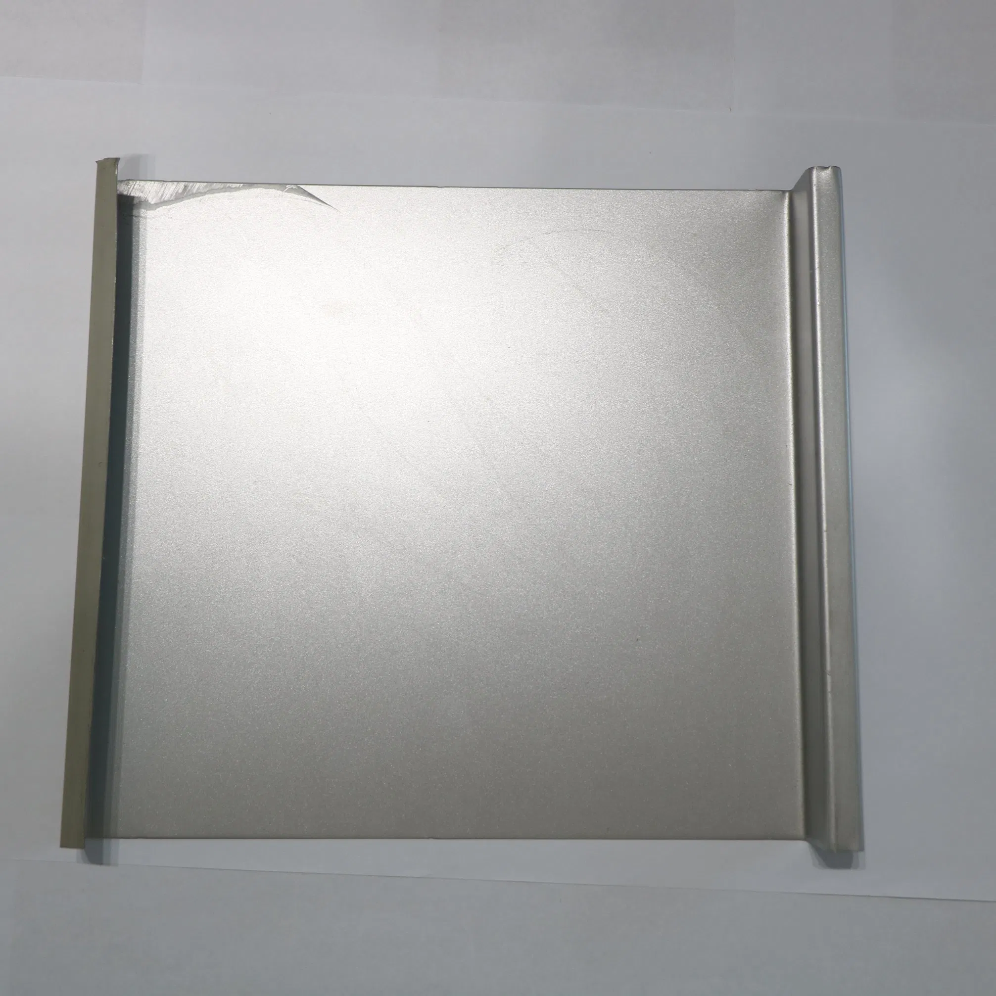 China Goods Building Material Waterproof and Fireproof Metal Roof System