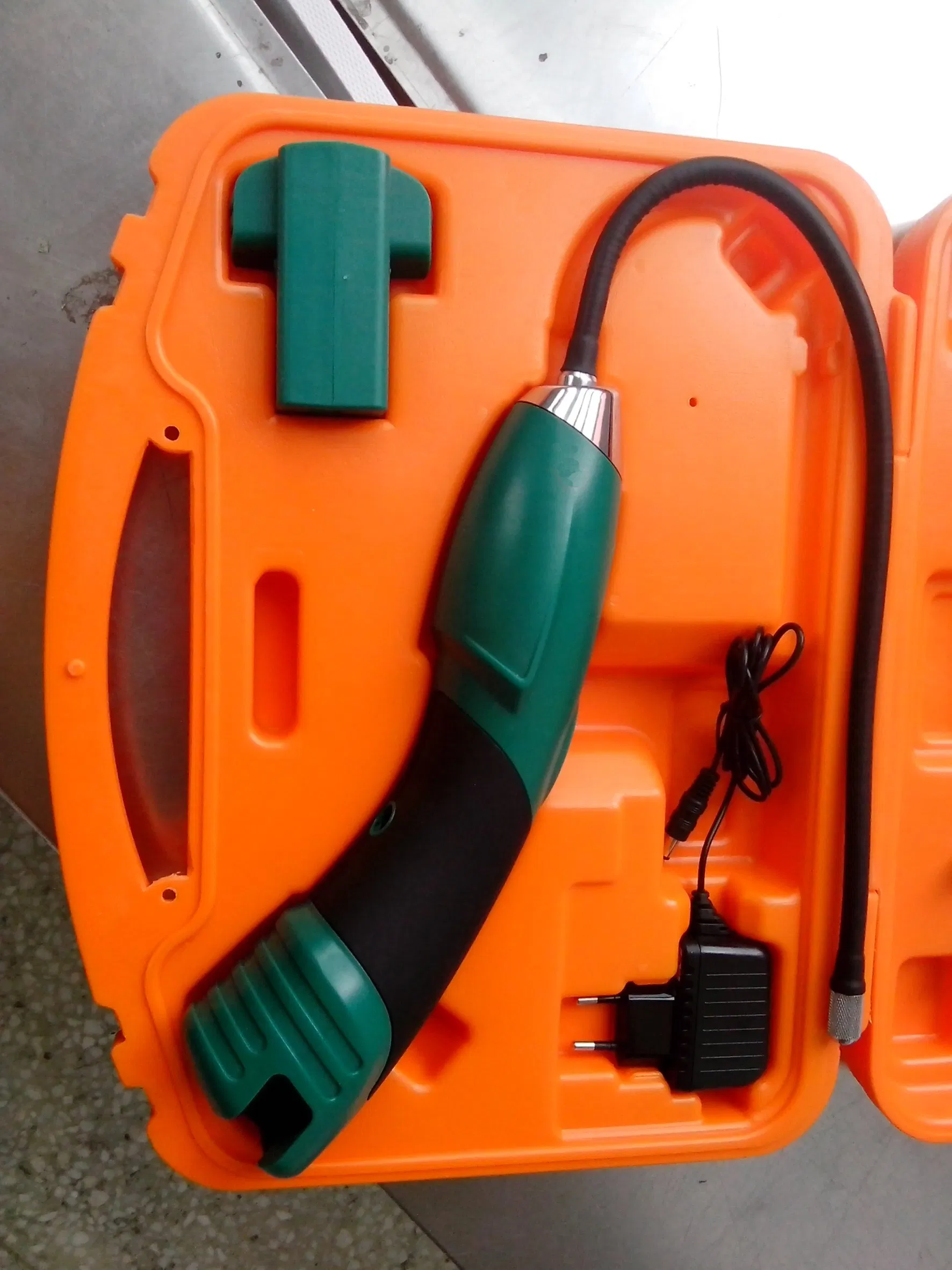 High Quality Refrigerant Leak Detector (SLD-300)