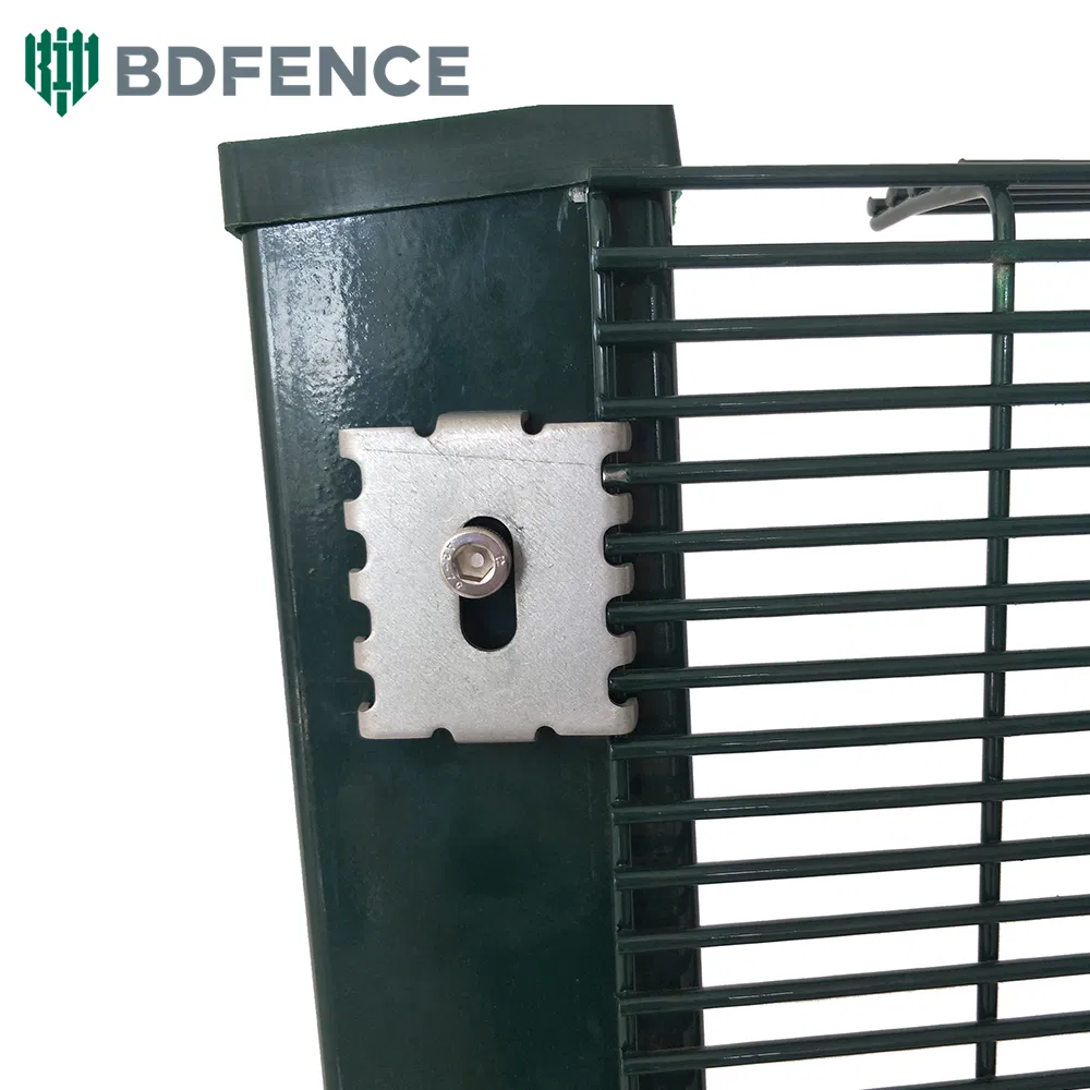 Thickened Rot Proof Garden Fencing for Patios and Farms