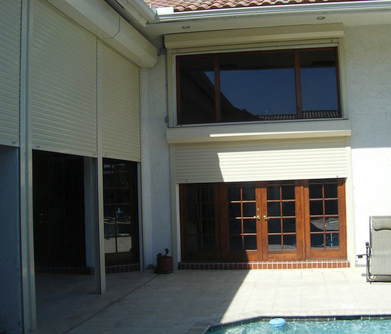 Remote Control Aluminum Roll Down Hurricane Door Shutters