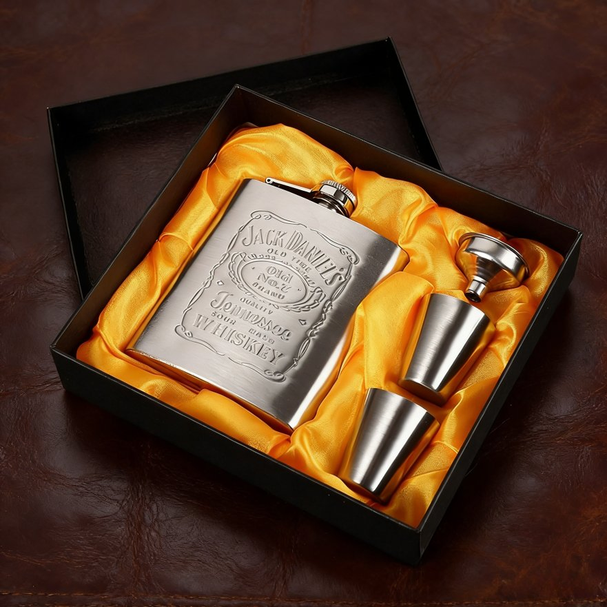 Classic 7oz Leather Stainless Steel Hip Flask