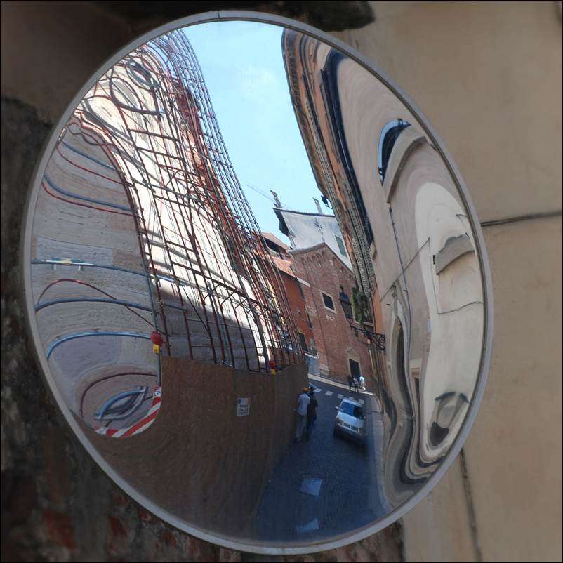 High Quality Blind Spot Curved Mirror Custom Shapes Sizes for Home Car Truck Motorcycle Commercial Decor