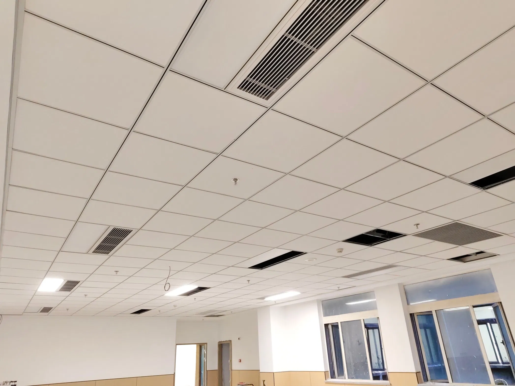 Factory Supply Fireproof Soundproof Rockwool Acoustic Insulation Ceiling Board for School/Hospital/Office Ceiling Project