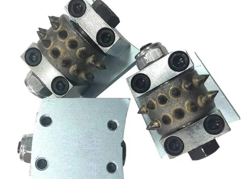 Diamond Rotary Roller Bush Hammer for Concrete Grinding