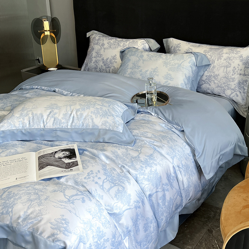 King Size Silk Satin Bed Sheets Luxury Polyester Bedding Set 4-Piece Bed Sheet Set