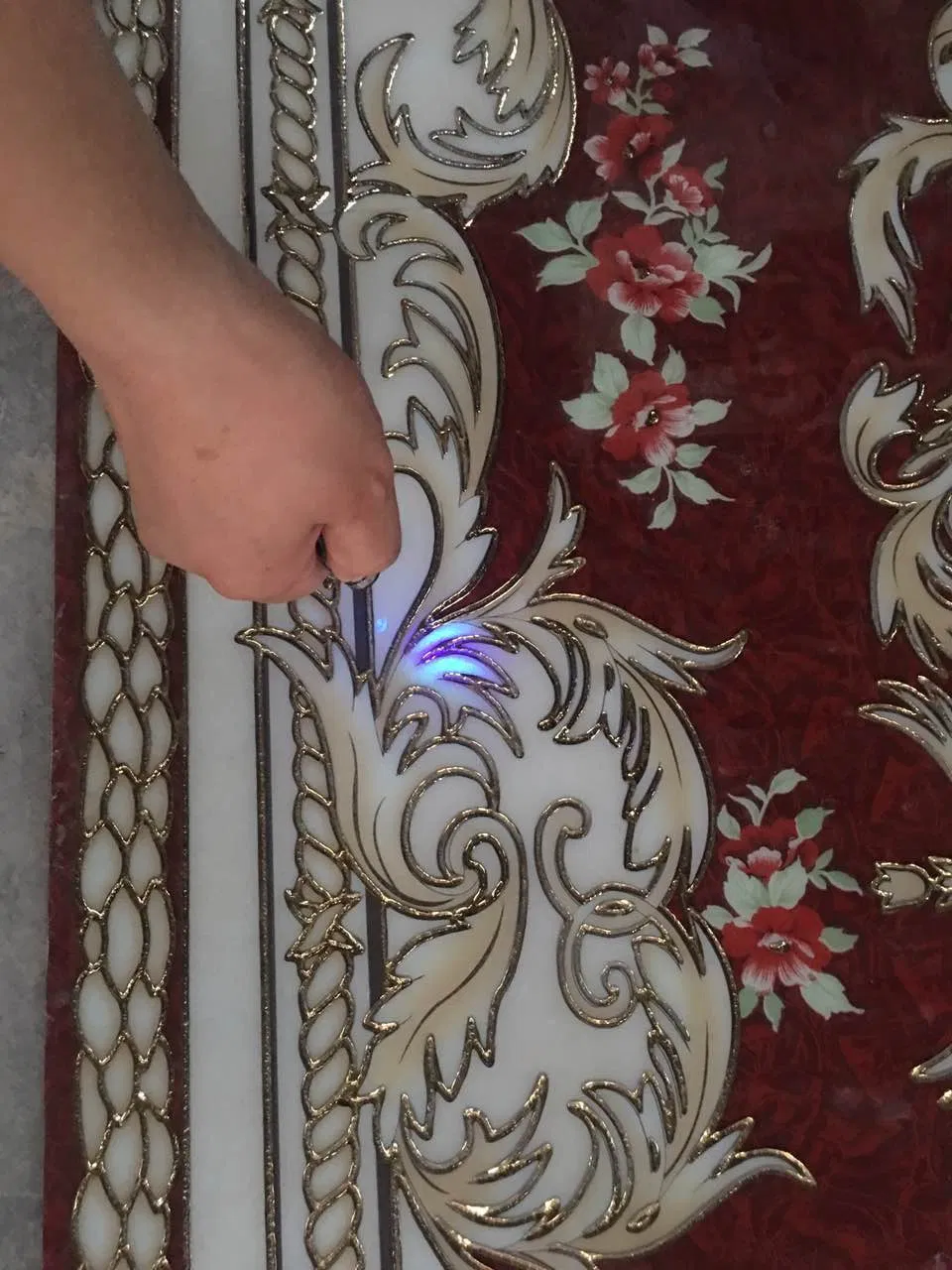 Керамогранитная плитка 180x120 см для пола в гостиную