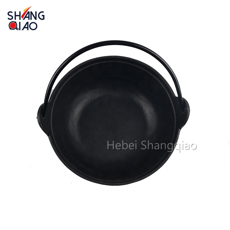 Cast Iron Sukiyaki Fusion Pot Nabe Mono Hot Pot with Wooden Lid