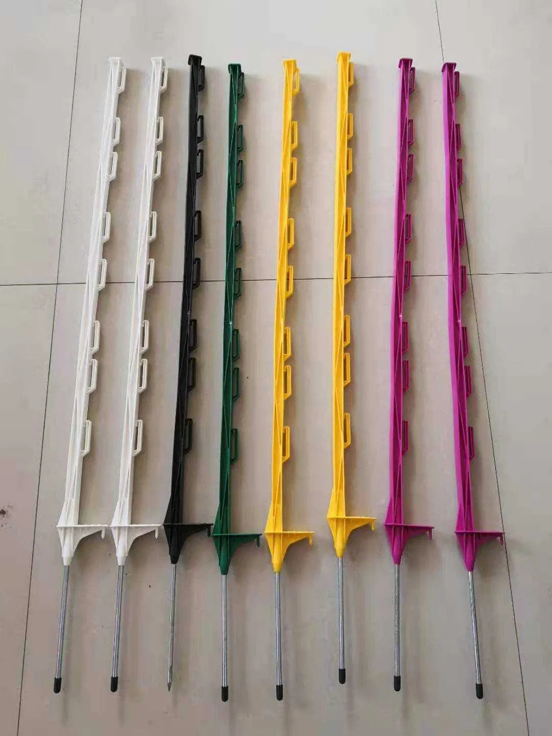 Good Quality Step in Post Plastic Electric Fence for Farm