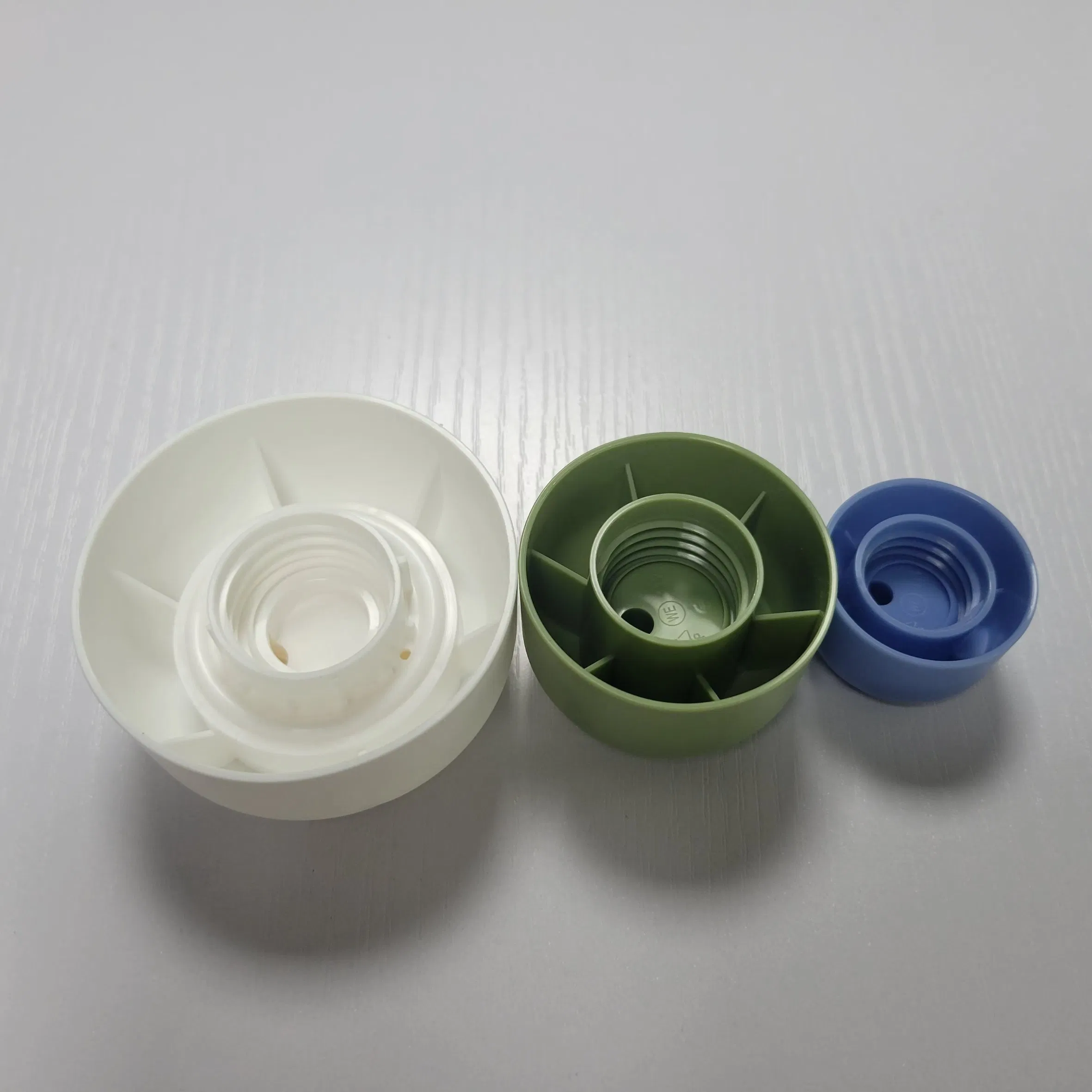 Scrub Double Layer Shampoo Body Wash Bottle Cap