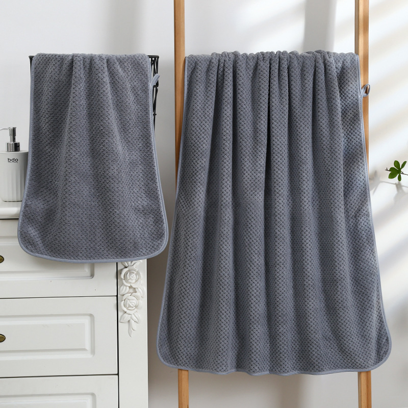 Luxury High Quality Microfiber Bath Towel Thick Coral Fleece Soft Absorbent Customized Logo Sustainable Hotel Adults