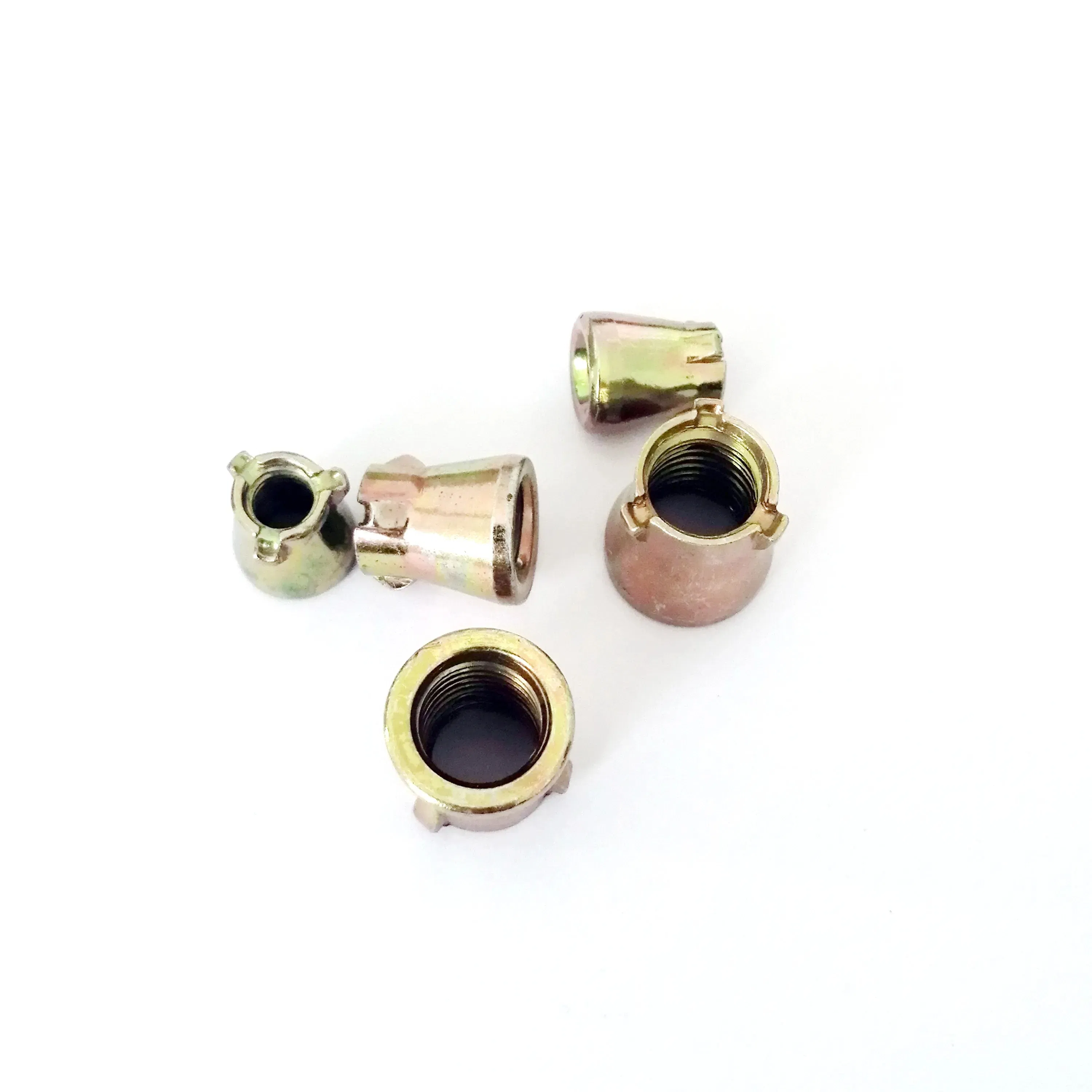 Самостопорящаяся латунная гайка для холодной штамповки