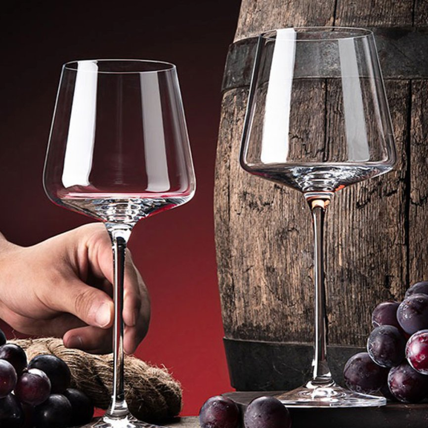 Бокал для вина хрустальный, большой, для бургундского