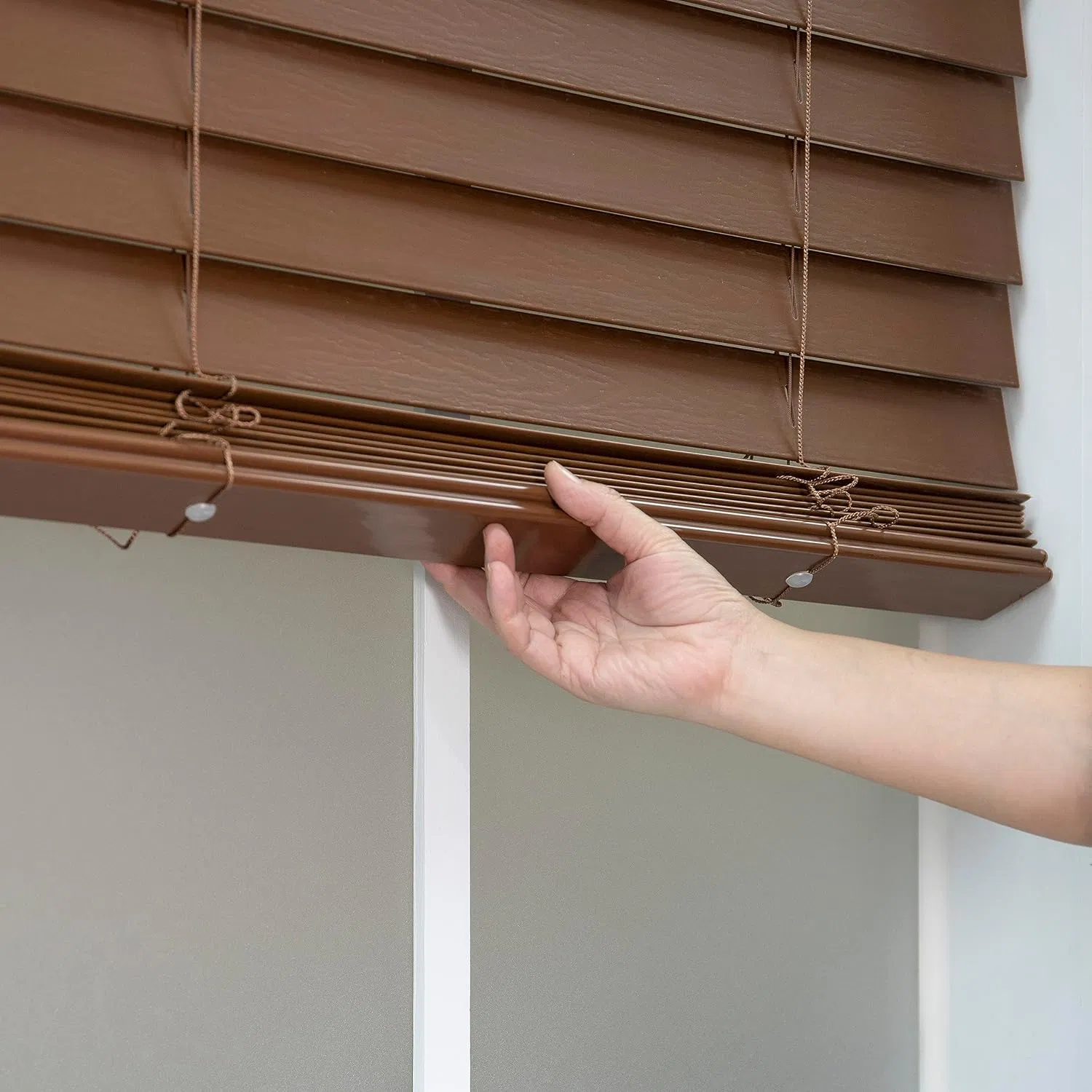 Motorized Smart Remote Control 2 Inch Cordless Nature Eco-Friendly Modern Aluminum Blinds